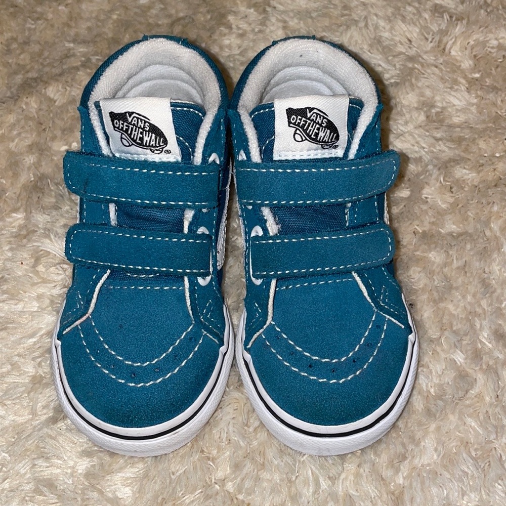 Unisex Toddler Skate-Hi Vans Size 6